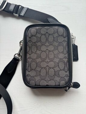Coach Stanton crossbody bag